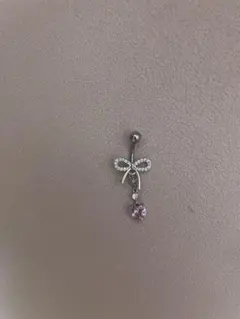 へそピアス リボン