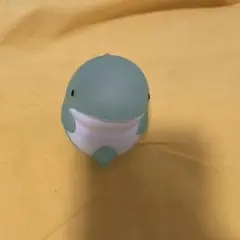 クジラ型カプセルトイ