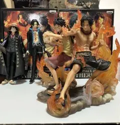 ワンピース　フィギュア　エース　ルフィ　箱あり　　　⭐︎おまけあり