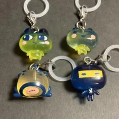 美品 たまごっち めじるしアクセサリー3 まめっち やんぐまめっち他 4個セット