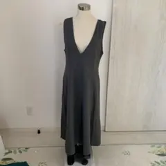 UNIQLO グレー Vネック ジャンバースカート Lサイズ