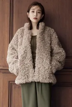 2025年最新】curl fur short coatの人気アイテム - メルカリ