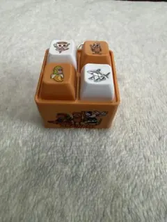 イタリアンブレインロット　キーボード　キーホルダー　光る　鳴る