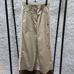 MONCLER モンクレール パンツ チノパン カジュアル サイドライン ロゴのサムネイル