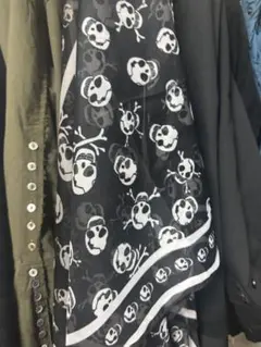 archive swag ALEXANDER McQUEEN似スカルスカーフ - メルカリ