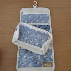 KALDI 吊るせるマルチポーチ