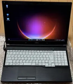 富士通LifeBook 15.6Inch SSD256GBメモリ8GB　FHD