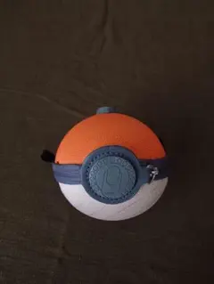 ポケットモンスター ヒスイ地方モンスターボール型 ポーチのサムネイル