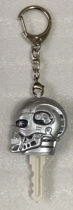 昭和レトロ サウンドキーホルダー ターミネーター - メルカリ