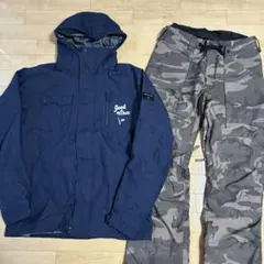 QUICKSILVER & BURTON スノボーウェア　上下セット　Mサイズ