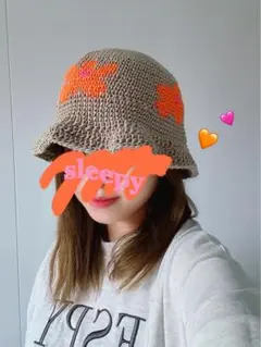 Item thumbnail for item 63ce2f4d-7451-41d8-bfd2-974c01497487