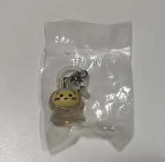 ちいかわ　めじるしアクセサリー２　ガチャ　うさぎ　レインコート