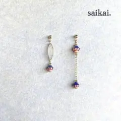 [938]チェコビーズのアシンメトリーピアス ブルー レッド ホワイト