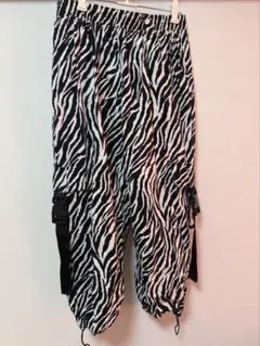 パンツ シマウマ柄