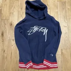 STUSSY × Champion スウェットパーカー