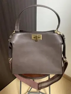 【新品未使用】2wayハンドバック　ショルダーストライプ付　ブラウン
