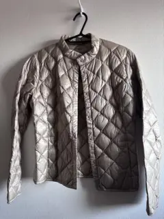 UNIQLO ダウンジャケット　M
