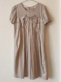 ベージュ ワンピース 上品 フレア リボン デート 女子会 9AR