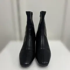 SAPPUN ブラックレザーショートブーツ