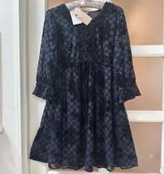 極美品　ローズティアラ　ワンピース　花柄　シアー袖　42 パール　近年モデル 極美品 ローズティアラ ワンピース 花柄 シアー袖 42 パール 近年