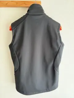 DESCENTE スキーベスト ベスト スキーウェア　ミドルレイヤーのサムネイル