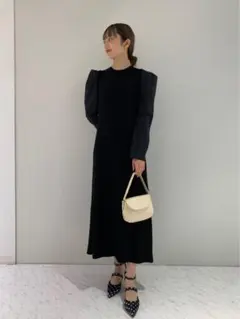 LILY BROWN 異素材スリーブニットワンピース