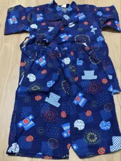 【匿名配送】甚平 紺色 花火模様 サイズ120cm 男の子