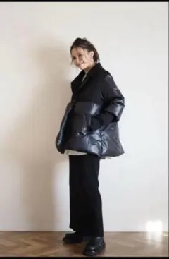 애니에카 블랙 다운 재킷