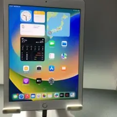 iPad 第5世代32G wifi silver 96% 中古なり