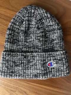 Champion ニット帽 ブラック　グレー