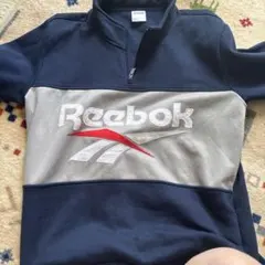 Reebok ハーフジップ