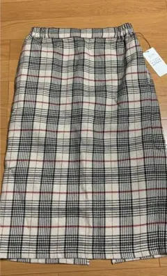 【新品未使用】E hyphen world gallery タイトスカート