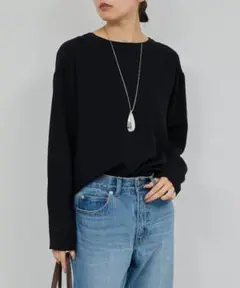 9月末までの出品 バックスリットブラウスT ブラック
