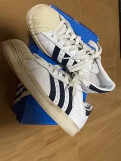 希少金ベロ アディダス スーパースター80s ネイビー