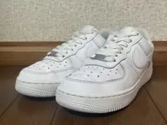 エアフォース スニーカー