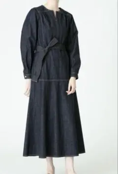 【美品】allureville スキッパーシャツワンピース　Aライン　サックス 美品】allureville スキッパーシャツワンピース Aライン サックス