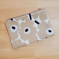 ハンドメイド フラットポーチ☆ベージュ
