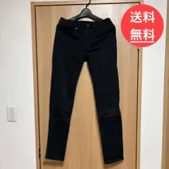 GU黒スキニー