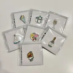 少女時代　テヨン　ショーケース　ピンバッジコンプセット 少女時代 テヨン ショーケース ピンバッジコンプセット - メルカリ