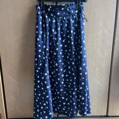 マジェスティックレゴン花柄スカート
