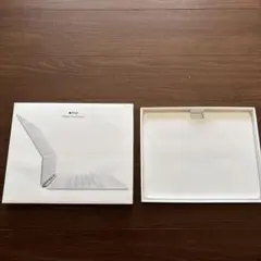 iPad Magic Keyboard ホワイト空き箱