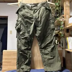 カーゴパンツ