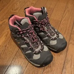 KEEN トレッキングシューズ　24.5cm
