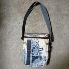 Item thumbnail for item 5e4b1b87-5c56-48f5-bcca-4094dc4009f1