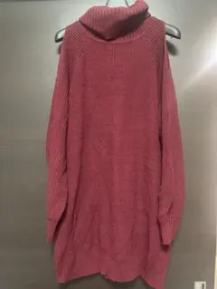 CECIIL McBEE バーガンディ タートルネック ニット