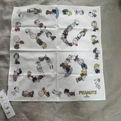 新品　SHIPS シップスxスヌーピー ランチクロス　バンダナ　お弁当包み