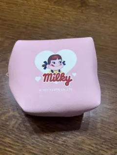 フジヤ　ミルキー　ペコちゃんポーチ