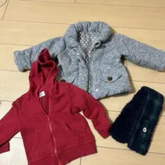 ベビー服セット：ダウンジャケット、パーカー、マフラー