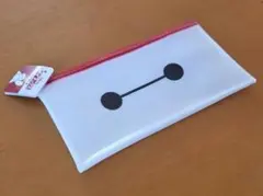 ☆新品・未使用☆ベイマックス マルチポーチ フラットポーチ ディズニー ポーチ