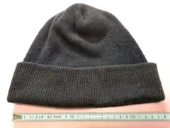 ニット帽子　ユニセックス　　　　　　　　　　　　　　　　ノーブランド　(中古品)